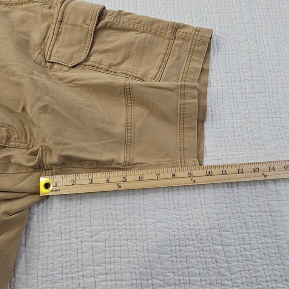 Cremieux Premium Denim Men's Cargo Shorts 42W Stretch Khaki Six Pockets EUC LN - Picture 6 of 13